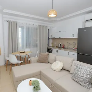 Appartamento New Bazar Selvia, Tirana